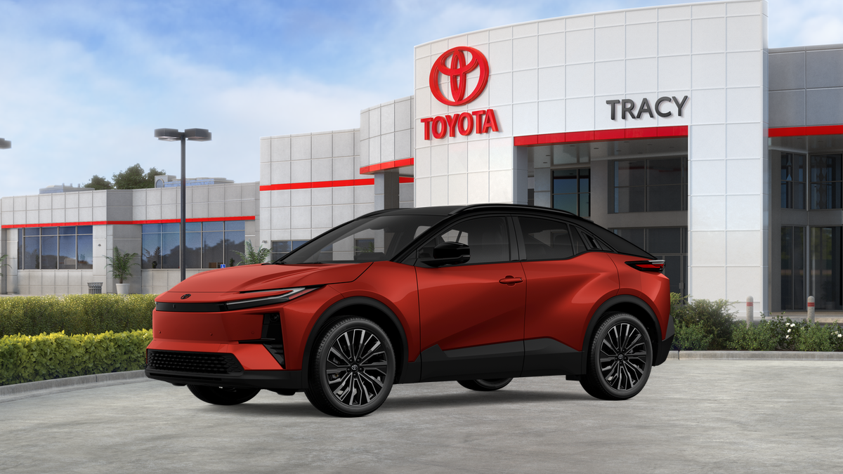 New 2026 Tandoori with Midnight Black Metallic roof <sup>1</sup> Toyota  XSE image 41