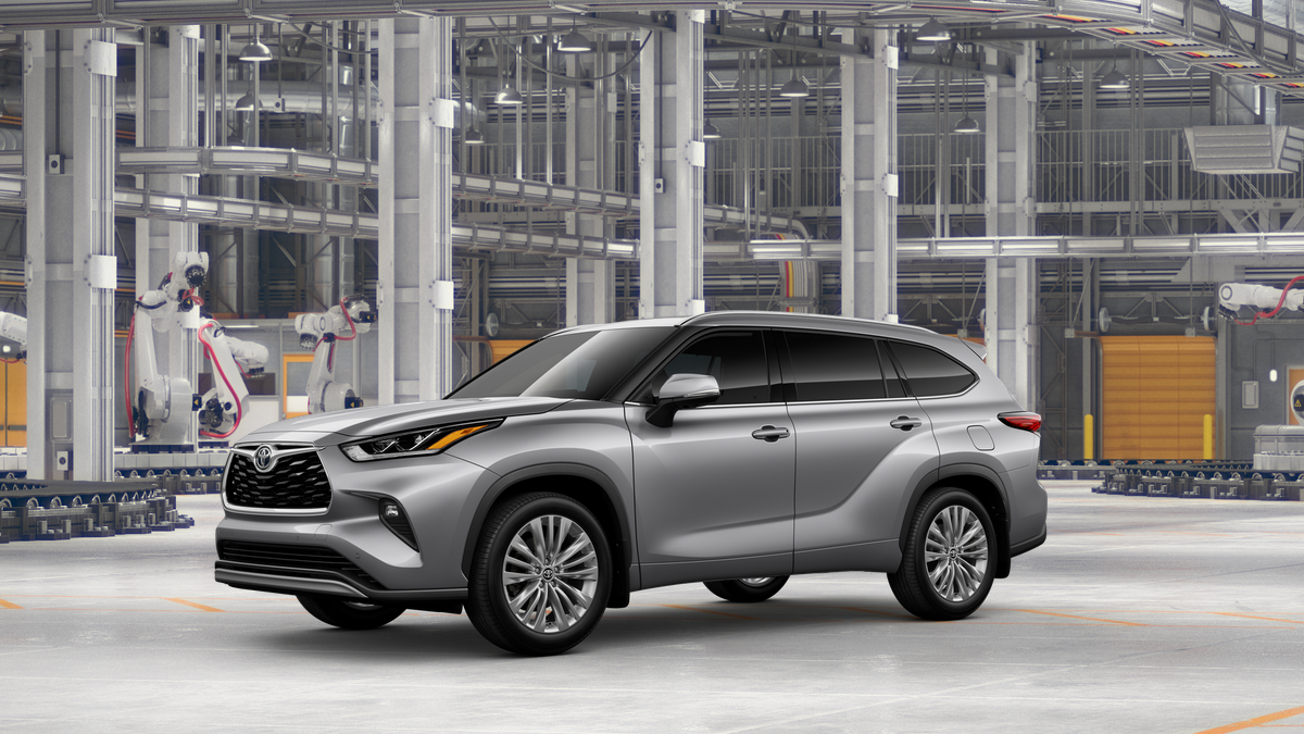 2025 Toyota Highlander Platinum photo 2
