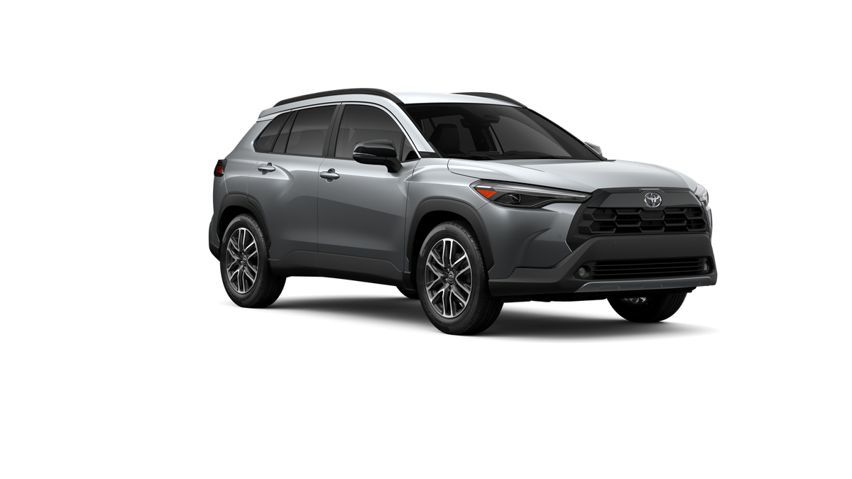 2026 Toyota Corolla Cross XLE photo 16