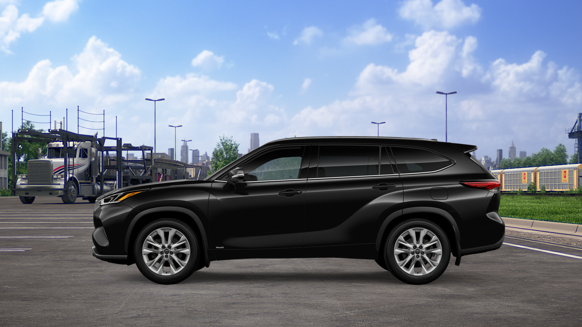 2026 Toyota Highlander Hybrid Limited photo 2