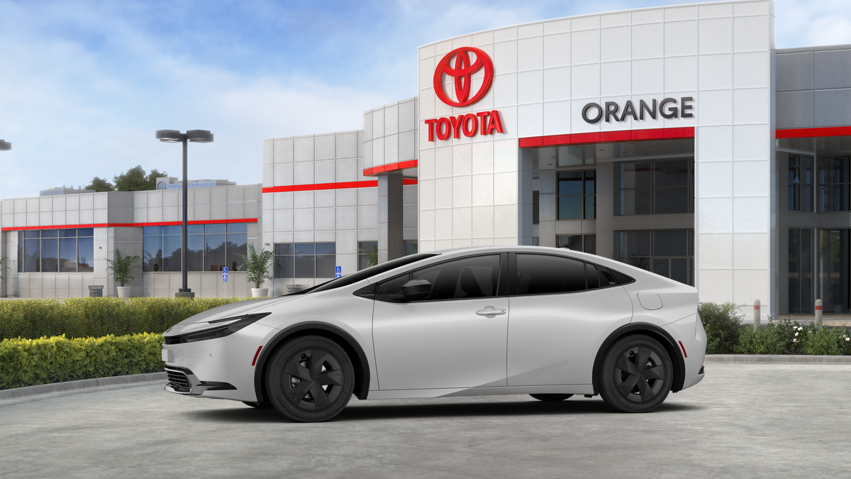 New 2027 Toyota Prius Sedan