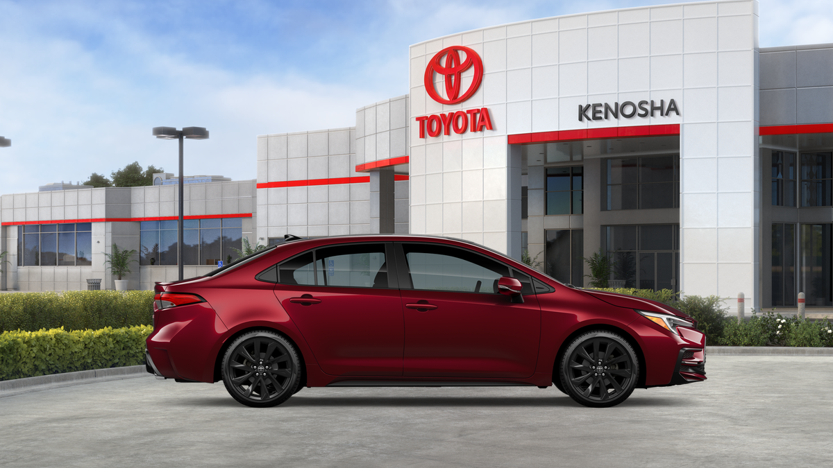 New 2026 Ruby Flare Pearl with Midnight Black Metallic roof <sup>1</sup> Toyota  SE image 17