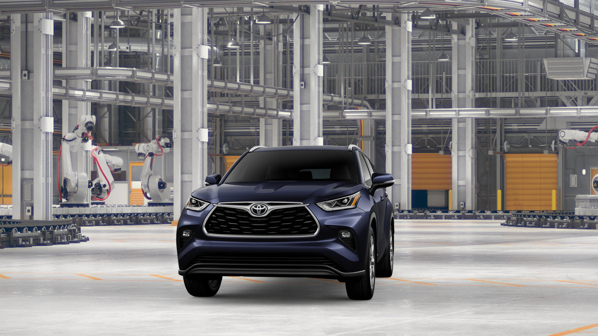 2026 Toyota Highlander Hybrid Limited photo 3