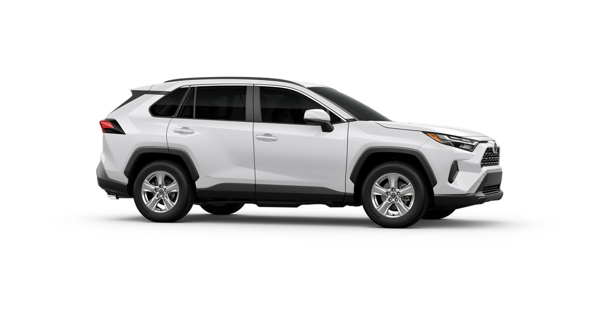 2025 Toyota RAV4 Hybrid XLE photo 28