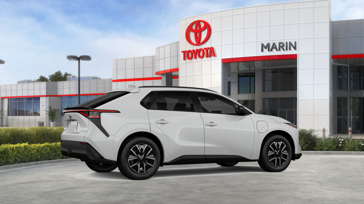 2026 Toyota bZ XLE - Photo 43