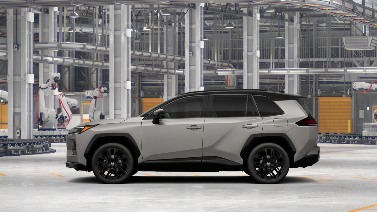 New 2026 Meteor Shower with Midnight Black Metallic roof Toyota XSE image 4