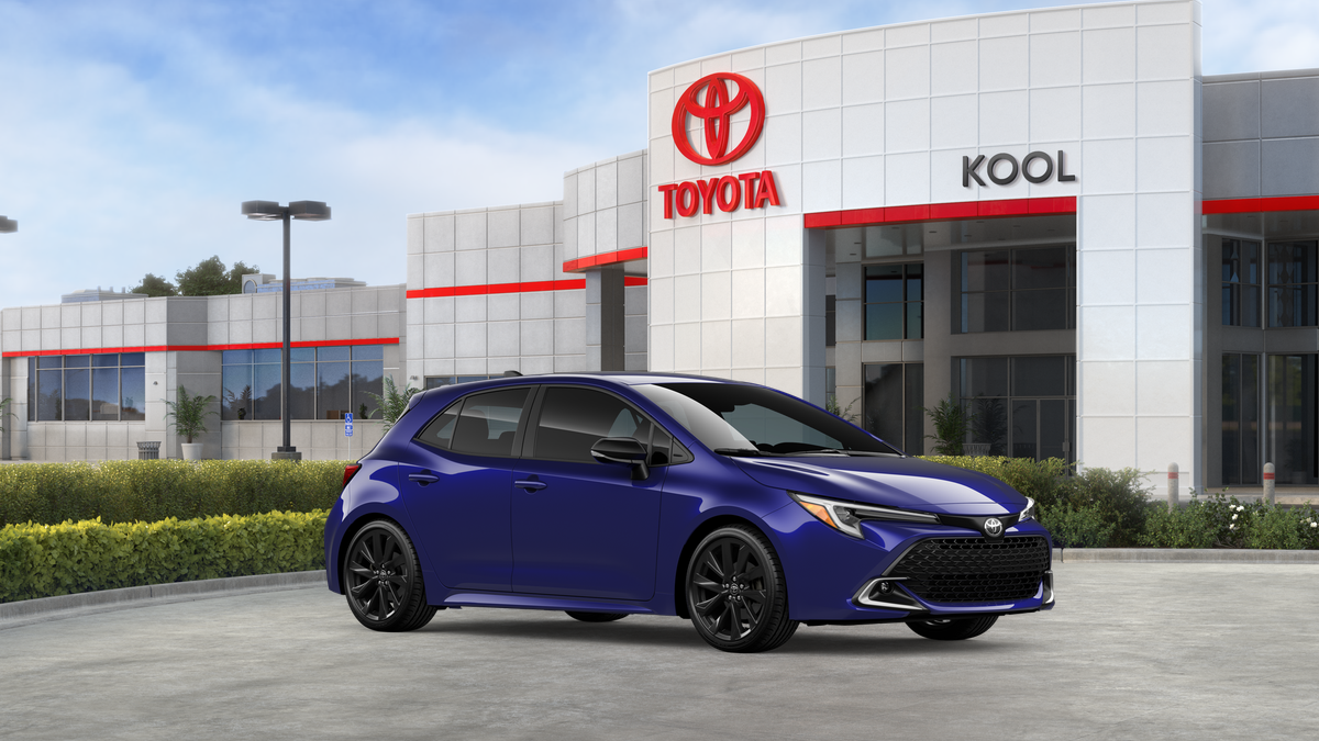 New 2026 Blue Crush Metallic Toyota  XSE image 32