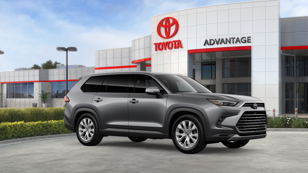 New 2026 Toyota Grand Highlander Hybrid SUV