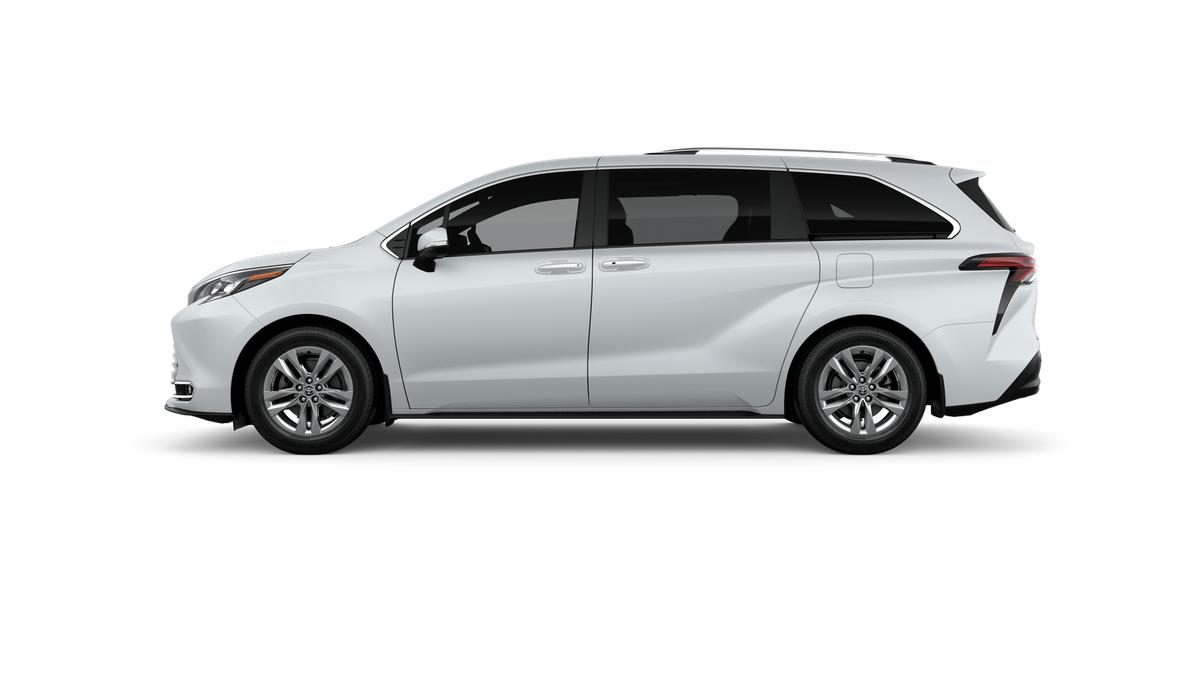 New 2026 Wind Chill Pearl <sup>1</sup> Toyota  Limited image 6