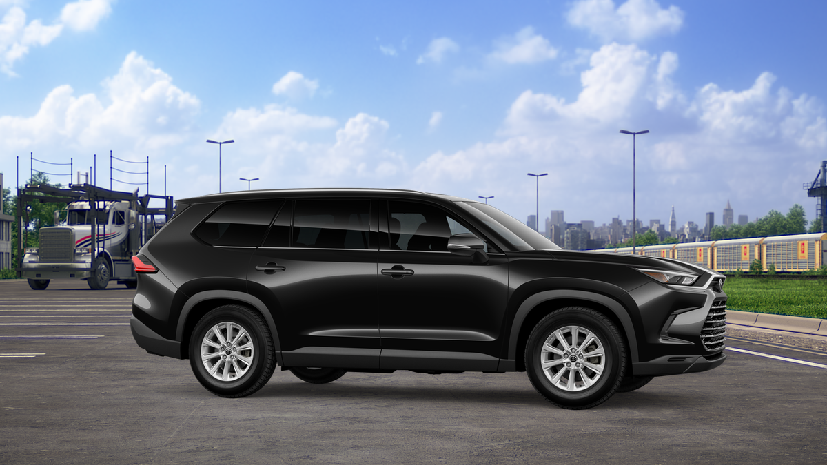 2026 Toyota Grand Highlander XLE photo 13