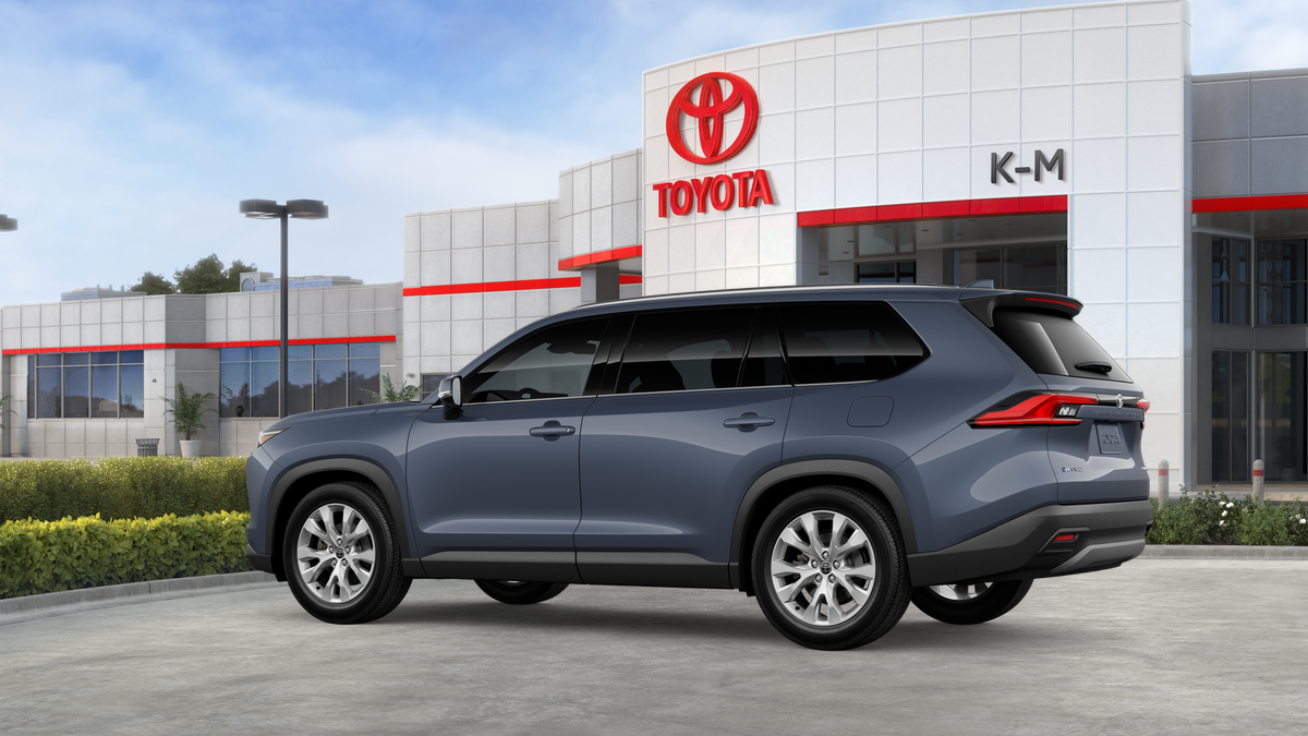New 2026 Toyota Grand Highlander Hybrid SUV