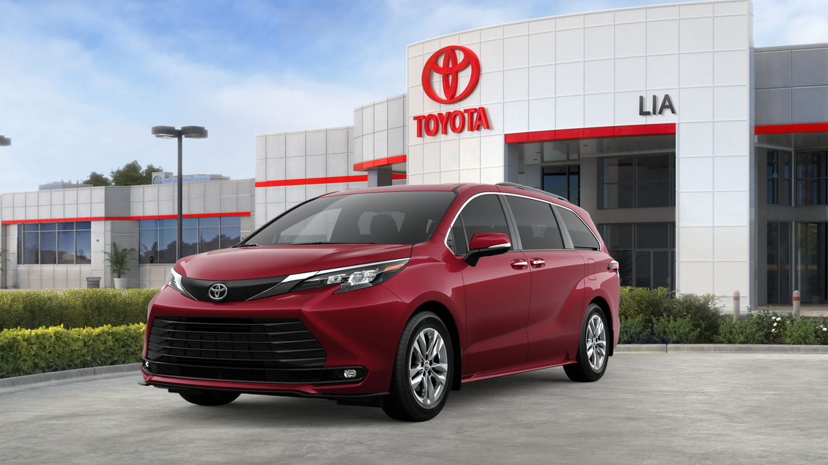 2026 Toyota Sienna XLE
