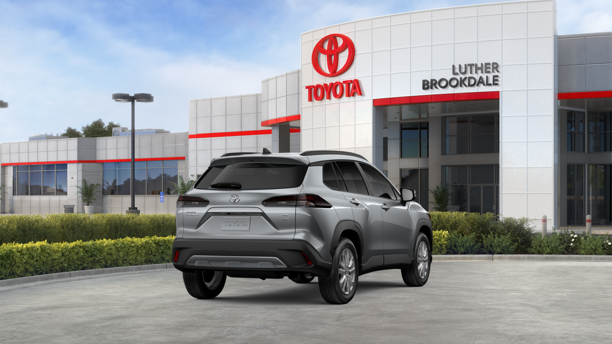 2026 Toyota Corolla Cross LE photo 2