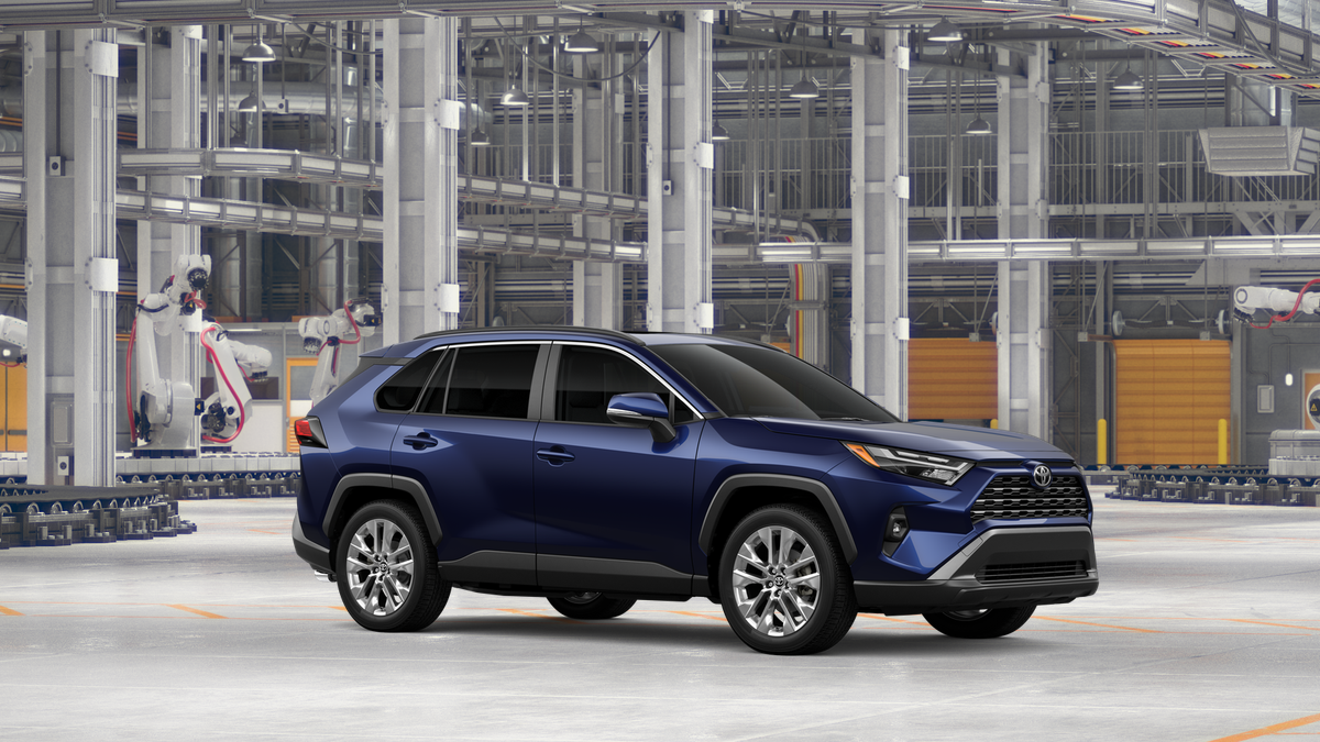 2025 Toyota RAV4 XLE Premium photo 13