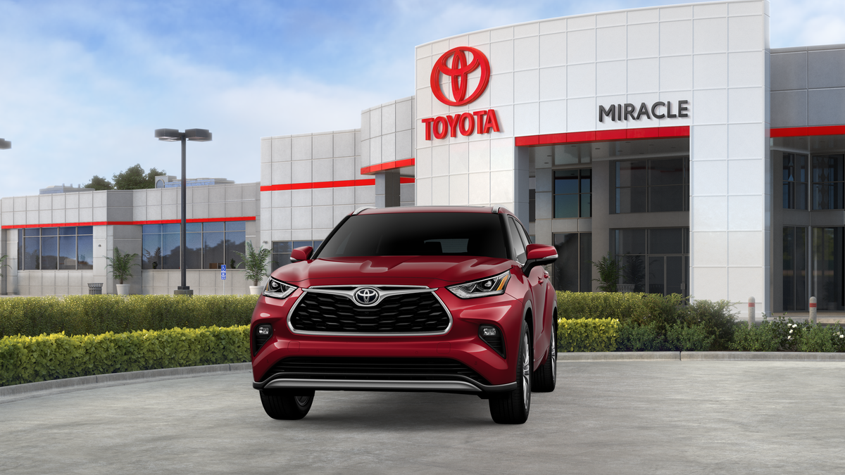 New 2026 Toyota Highlander Hybrid SUV