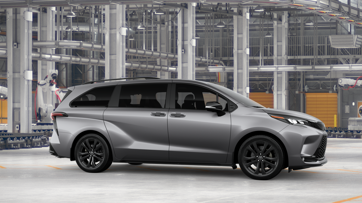 New 2026 Heavy Metal <sup>1</sup> Toyota  XSE image 15