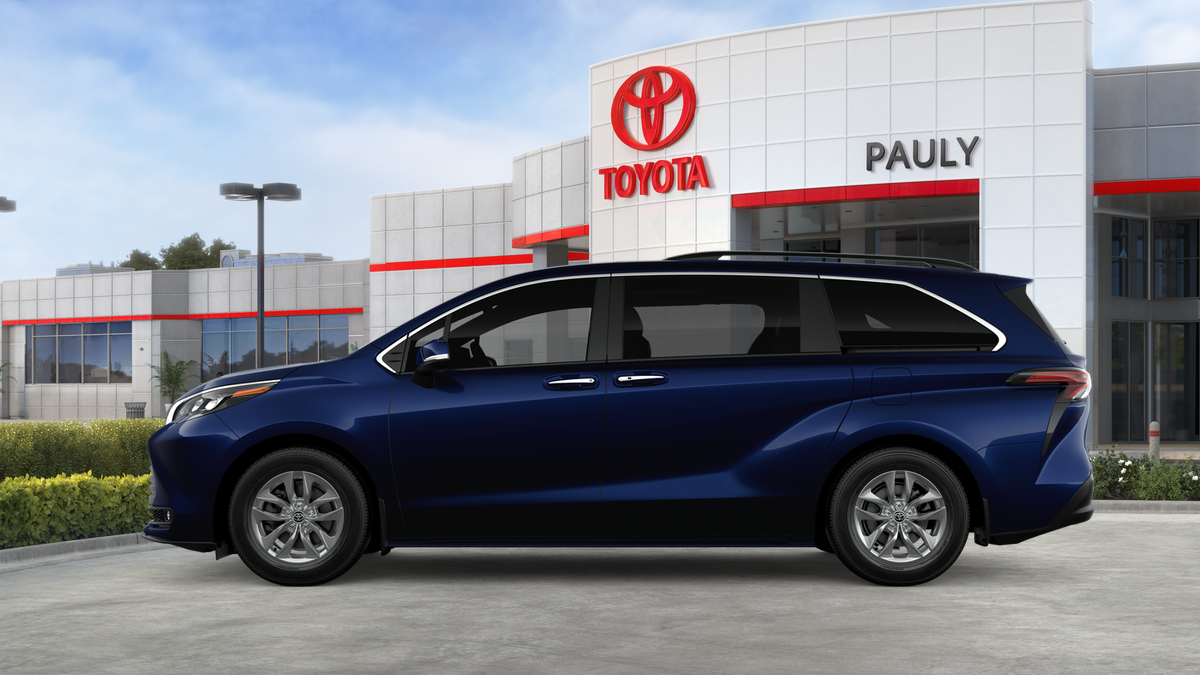 New 2026 Toyota Sienna Van