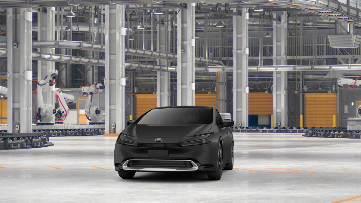 2026 Toyota Prius Plug-in Hybrid SE photo 3