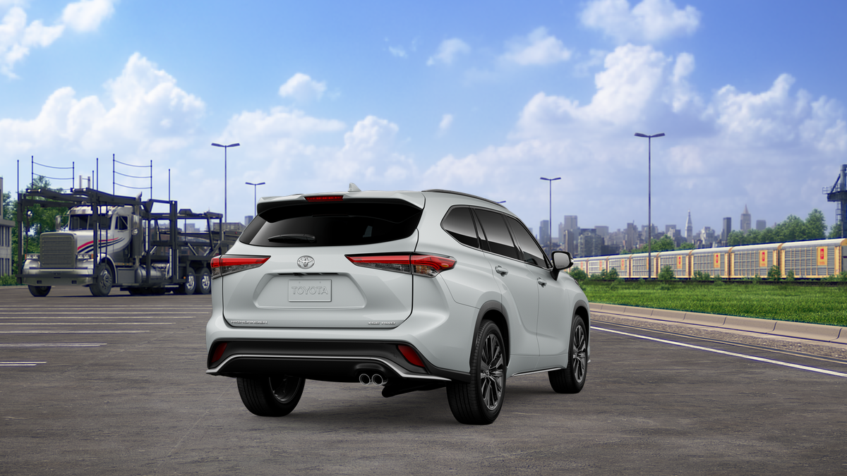 New 2026 Toyota Highlander SUV