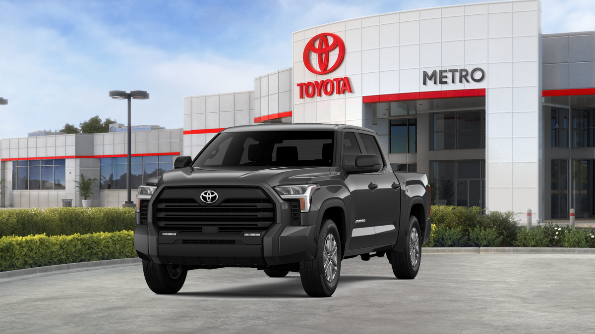 2026 Toyota Tundra SR5 CrewMax photo 17