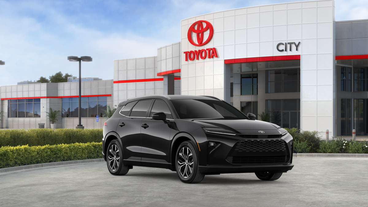 2026 Toyota Crown Signia XLE - Photo 44
