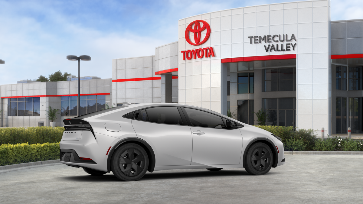 2026 Toyota Prius Plug-in Hybrid SE - Photo 21