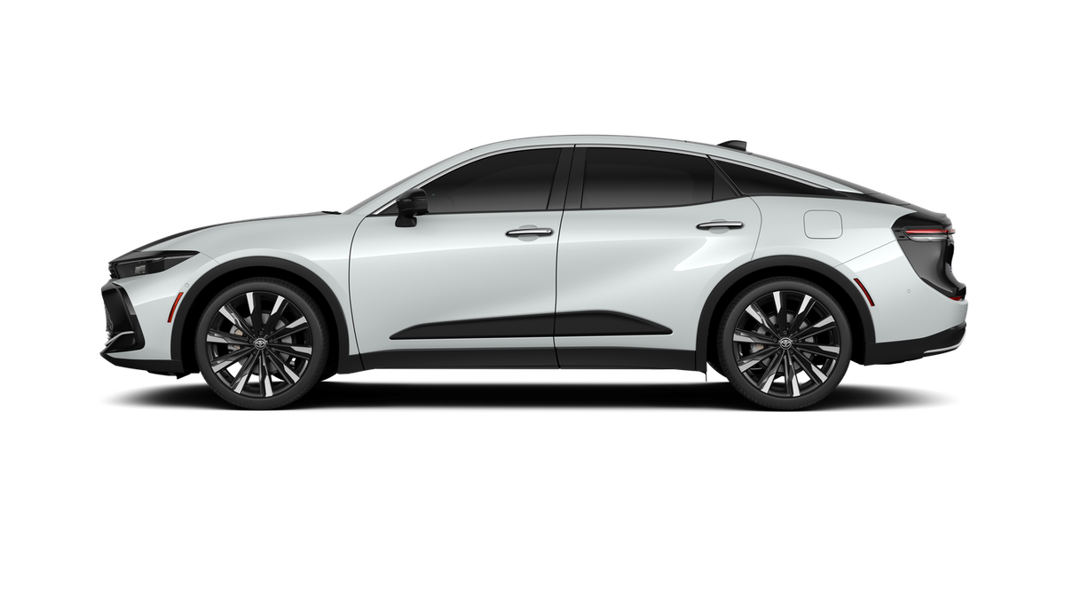 2026 Toyota Crown Platinum photo 32
