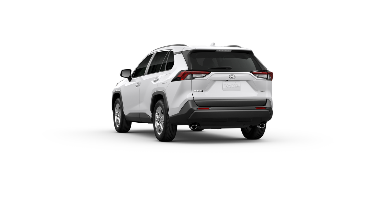 2025 Toyota RAV4 XLE photo 33