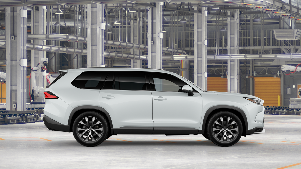 New 2026 Wind Chill Pearl <sup>1</sup> Toyota  MAX Limited image 14