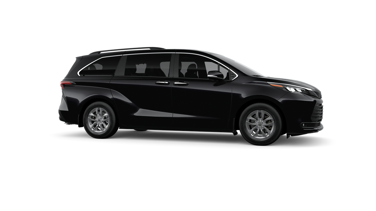 New 2026 Midnight Black Metallic Toyota  XLE image 15