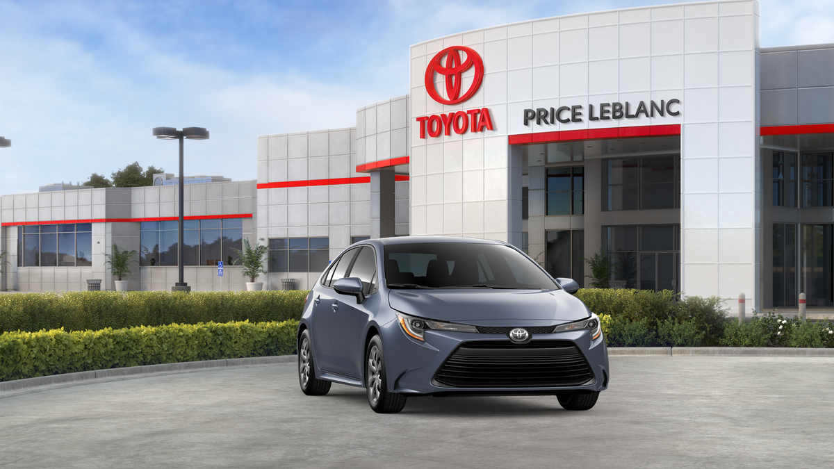 2026 Toyota Corolla LE photo 15