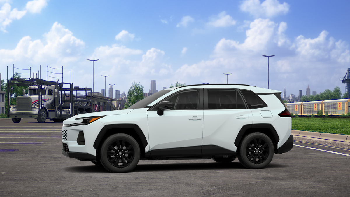 New 2026 Wind Chill Pearl <sup>1</sup> Toyota  XLE Premium image 5