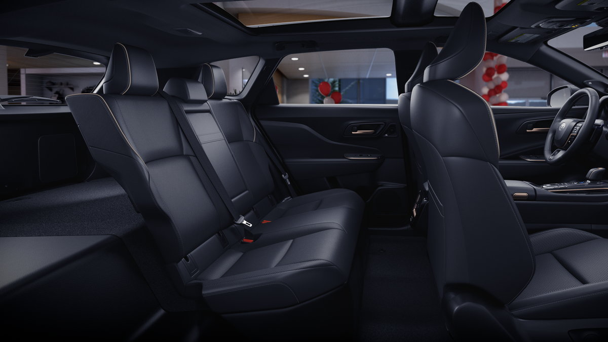 2025 Toyota Crown Signia Limited - Photo 41