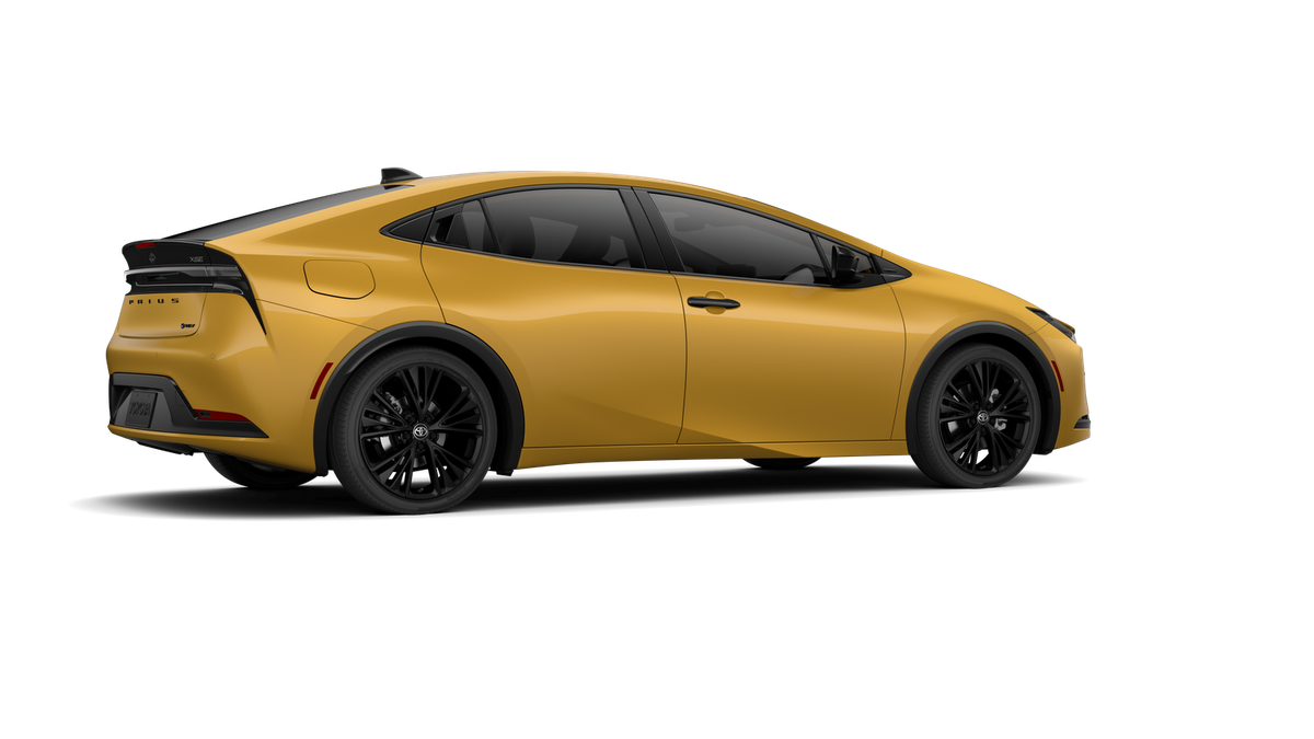 2026 Toyota Prius Plug-in Hybrid Nightshade Edition photo 13