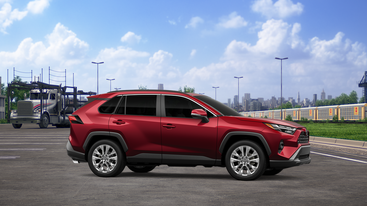 2025 Toyota RAV4 XLE Premium photo 15