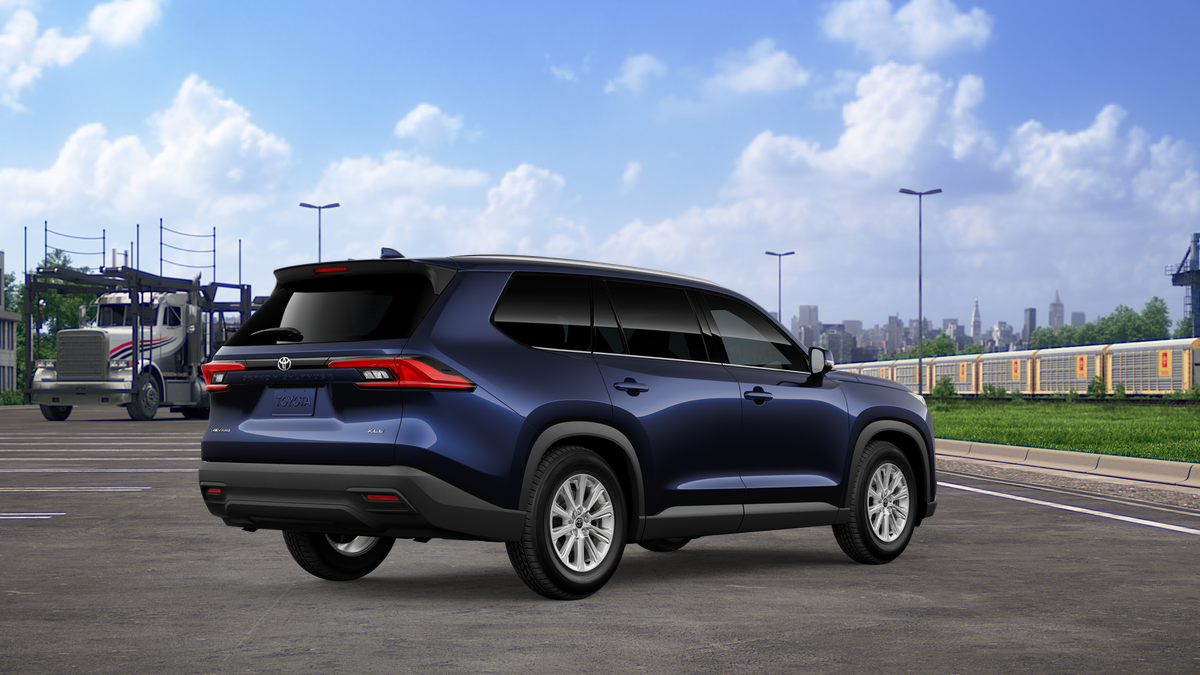 2026 Toyota Grand Highlander Limited photo 12