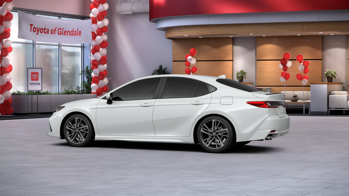 New 2026 Wind Chill Pearl <sup>1</sup> Toyota  XSE image 7