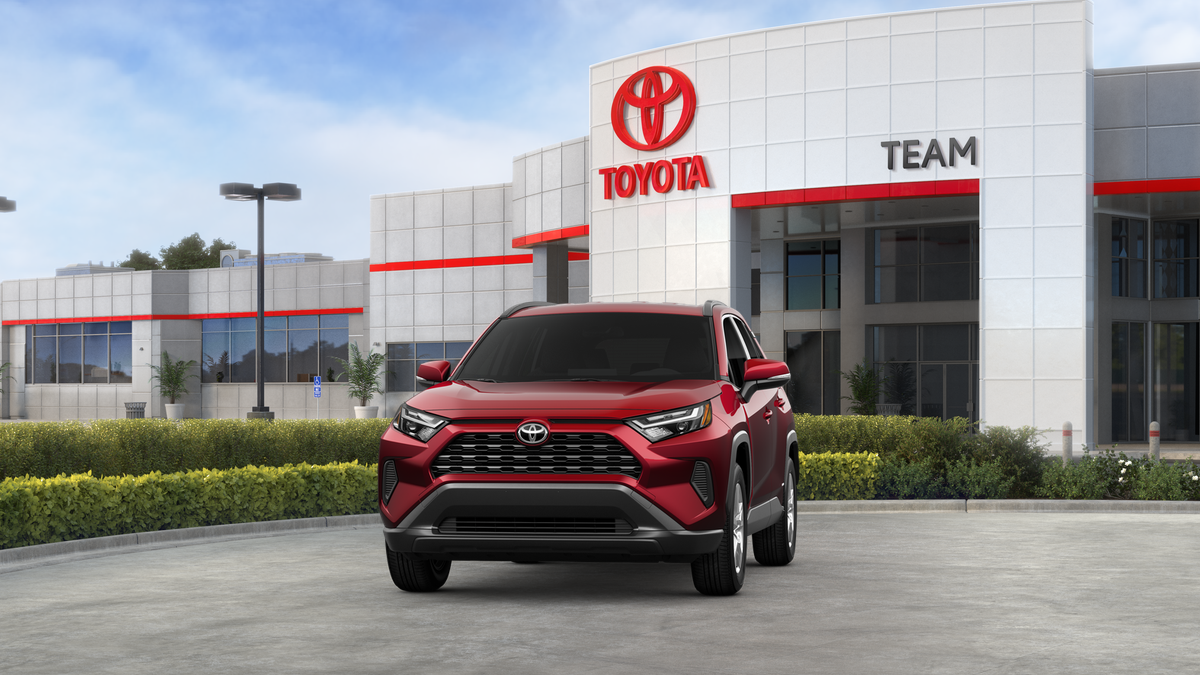 2025 Toyota RAV4 Hybrid XLE photo 14