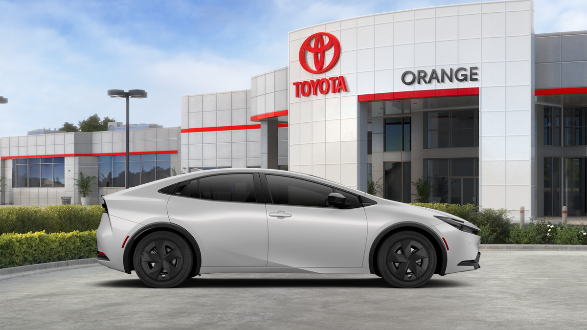 New 2027 Toyota Prius Sedan