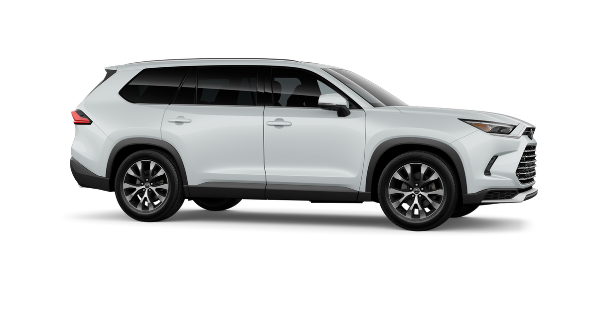 New 2026 Wind Chill Pearl <sup>1</sup> Toyota  MAX Limited image 15