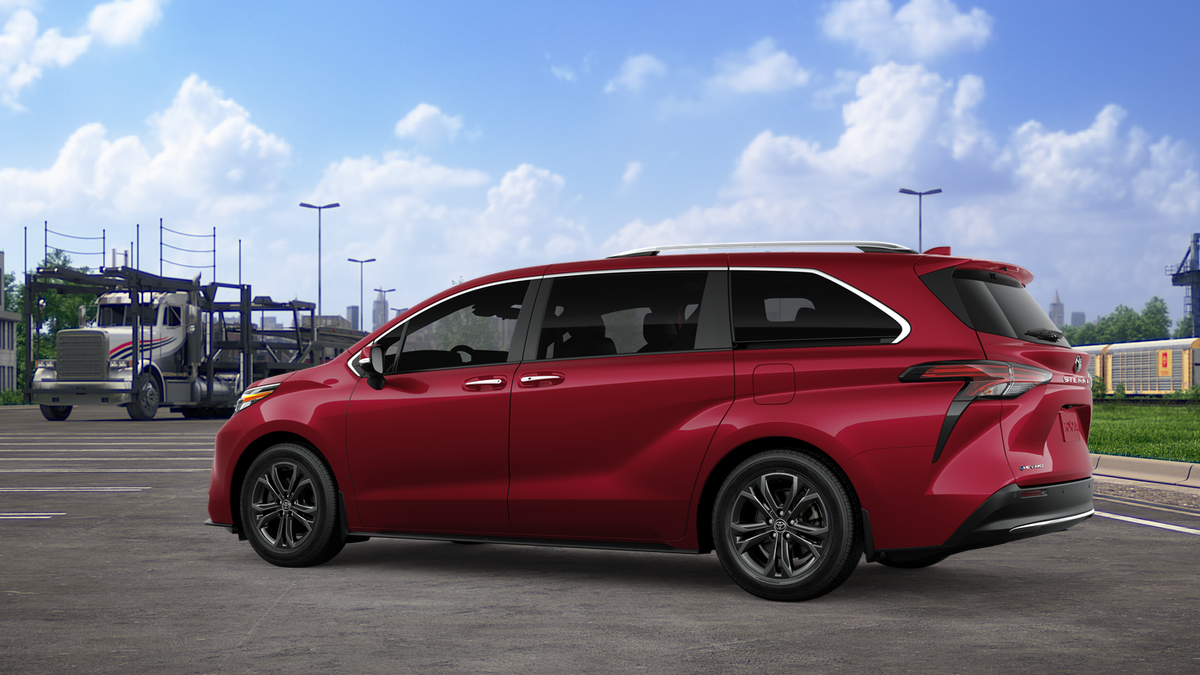 New 2026 Ruby Flare Pearl <sup>1</sup> Toyota  Platinum image 7