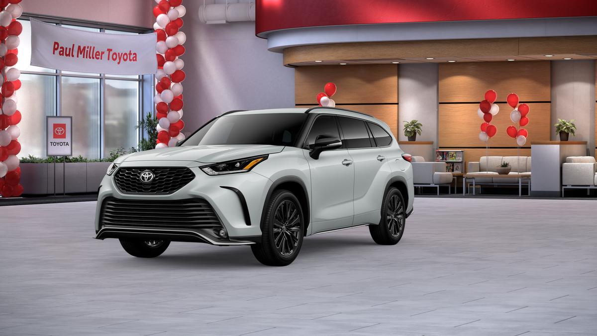2026 Toyota Highlander XSE