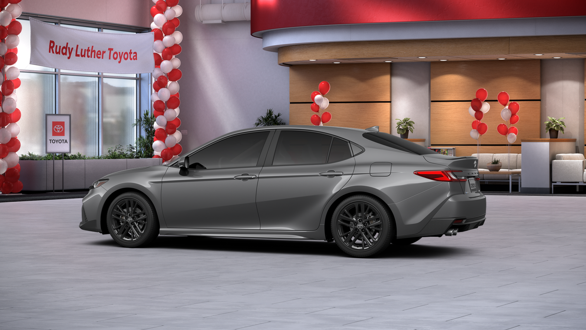 2026 Toyota Camry SE photo 3
