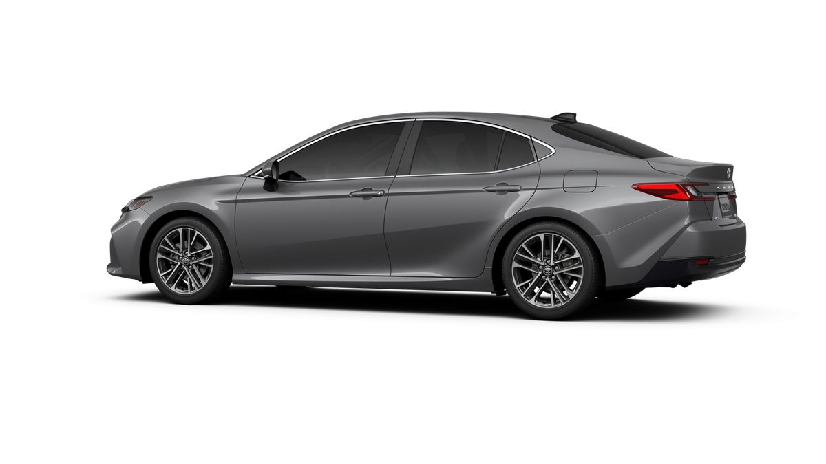 Camry XLE 2.5L 4-Cyl. Engine Front-Wheel Drive [4]