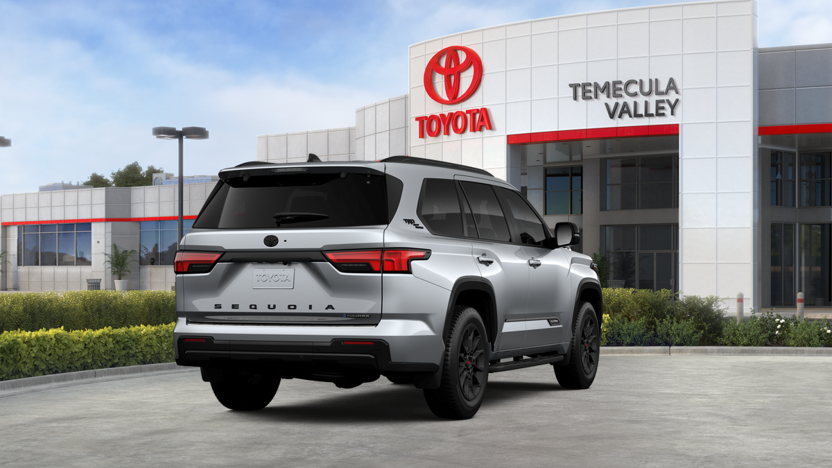 2026 Toyota Sequoia Platinum - Photo 11