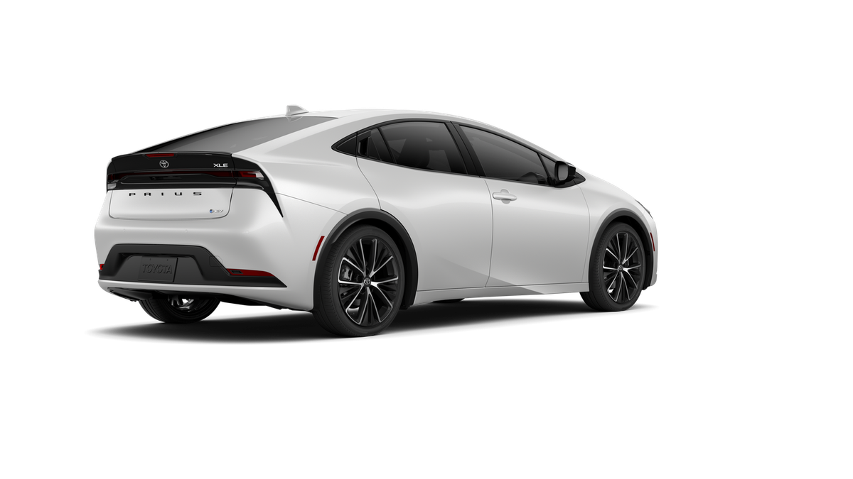 New 2027 Toyota Prius Sedan
