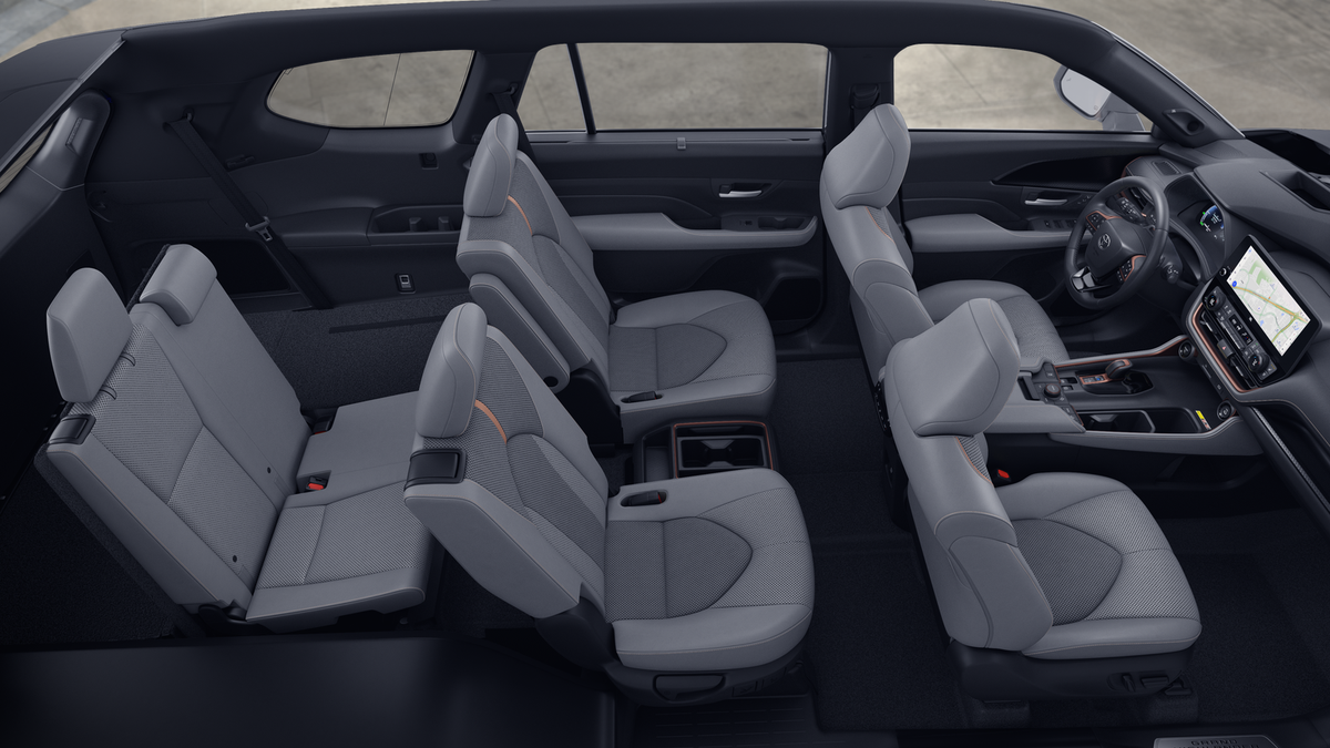 2025 Toyota Grand Highlander Hybrid MAX Platinum photo 70