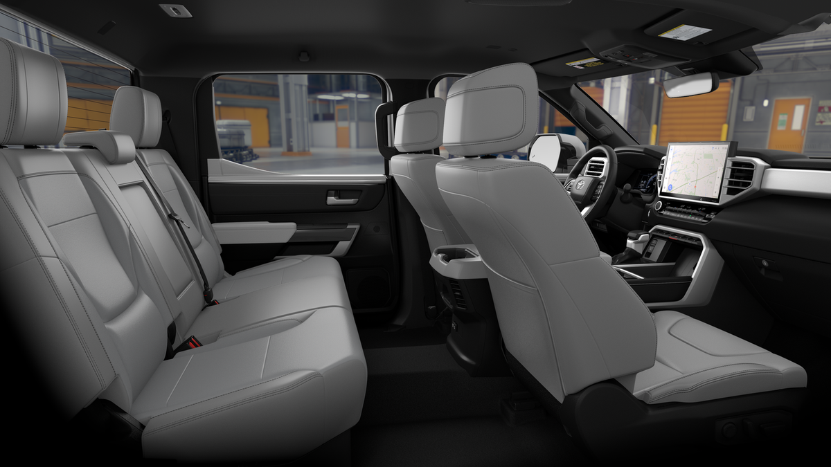 2026 Toyota Tundra Limited CrewMax photo 21