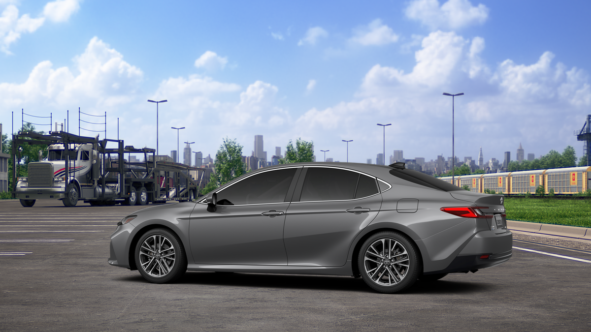 2026 Toyota Camry XLE photo 4