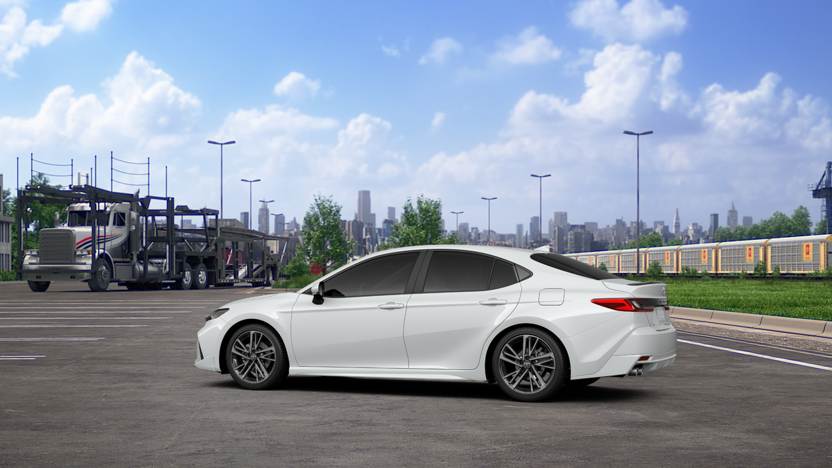 New 2027 Wind Chill Pearl <sup>1</sup> Toyota  XSE image 7